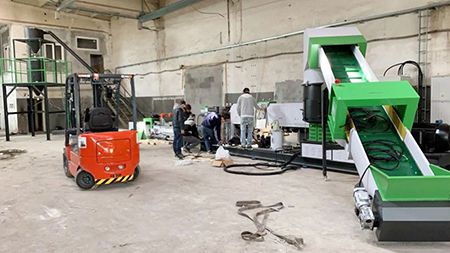 More And More European Customers Choose Our Recycling Granulator